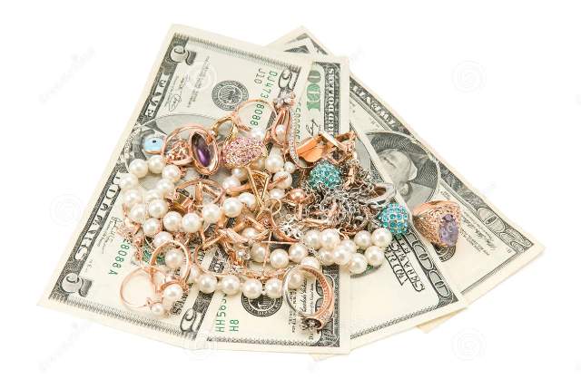 How to Buy Beads and Jewelry on a Tight Budget