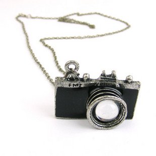 How to Take Excellent Pictures of your Beadwork or Jewelry