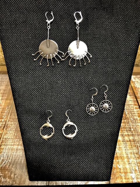Why Choose Sterling Silver To Fill Your Jewelry Collection Part I