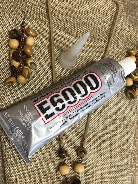 4 Types of Jewelry Adhesive