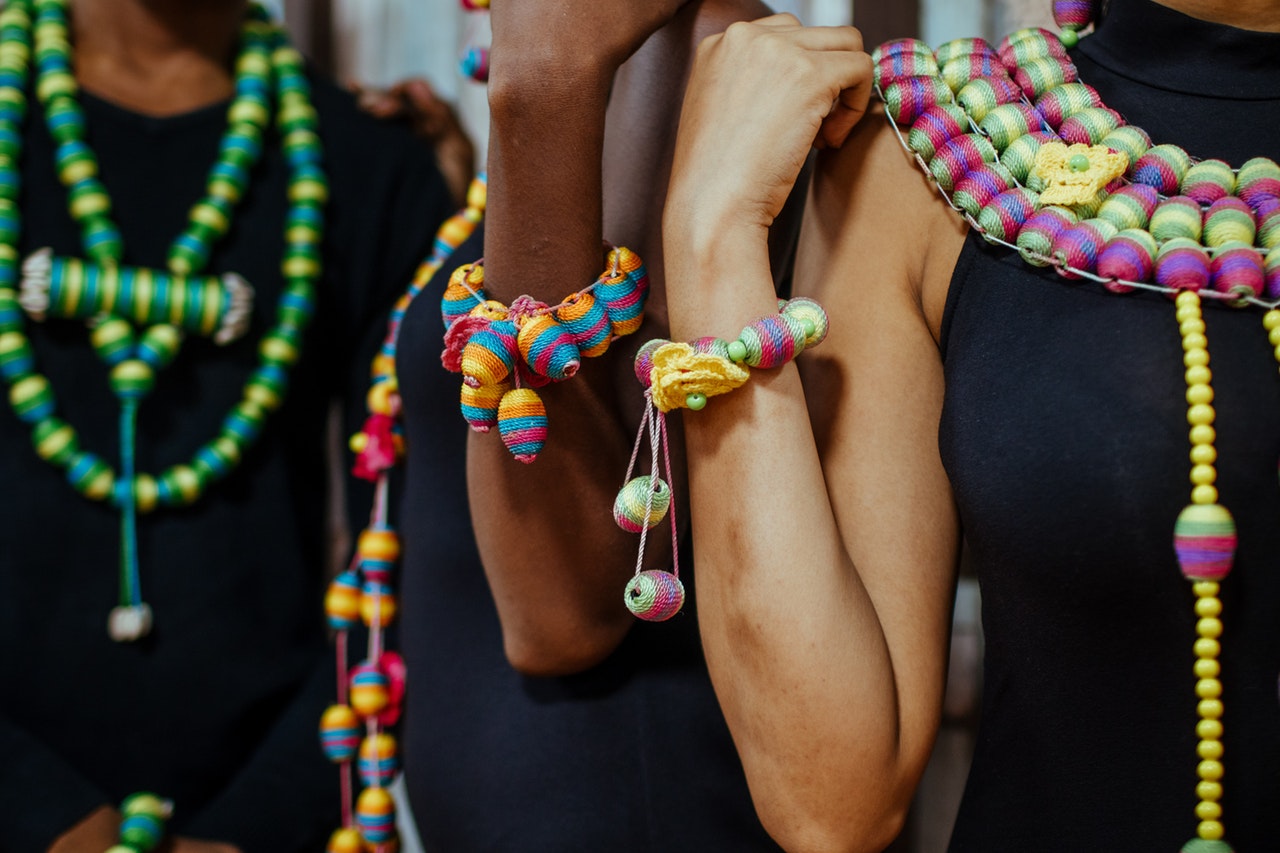 How Beading Can Benefit Kids and Adults