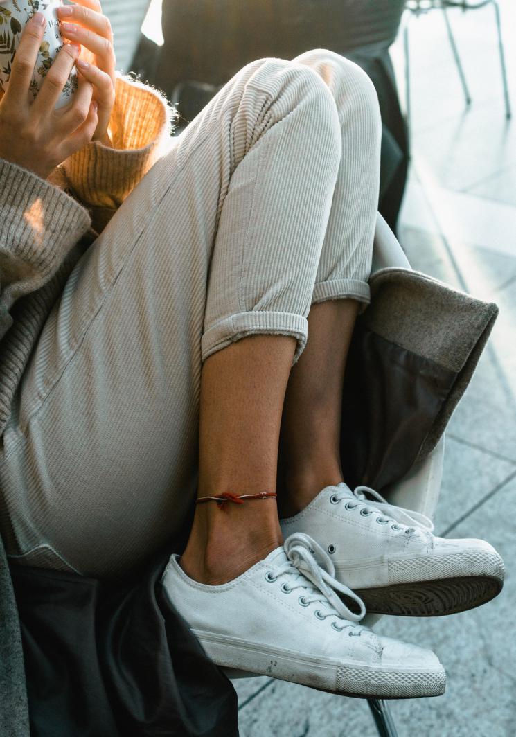 Anklets: The Throwback Jewelry is Back in Style