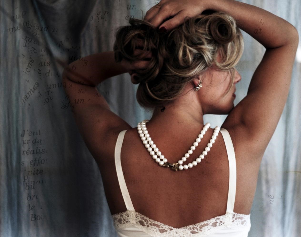 What-to-give-your-taurus-woman-on-her-special-day