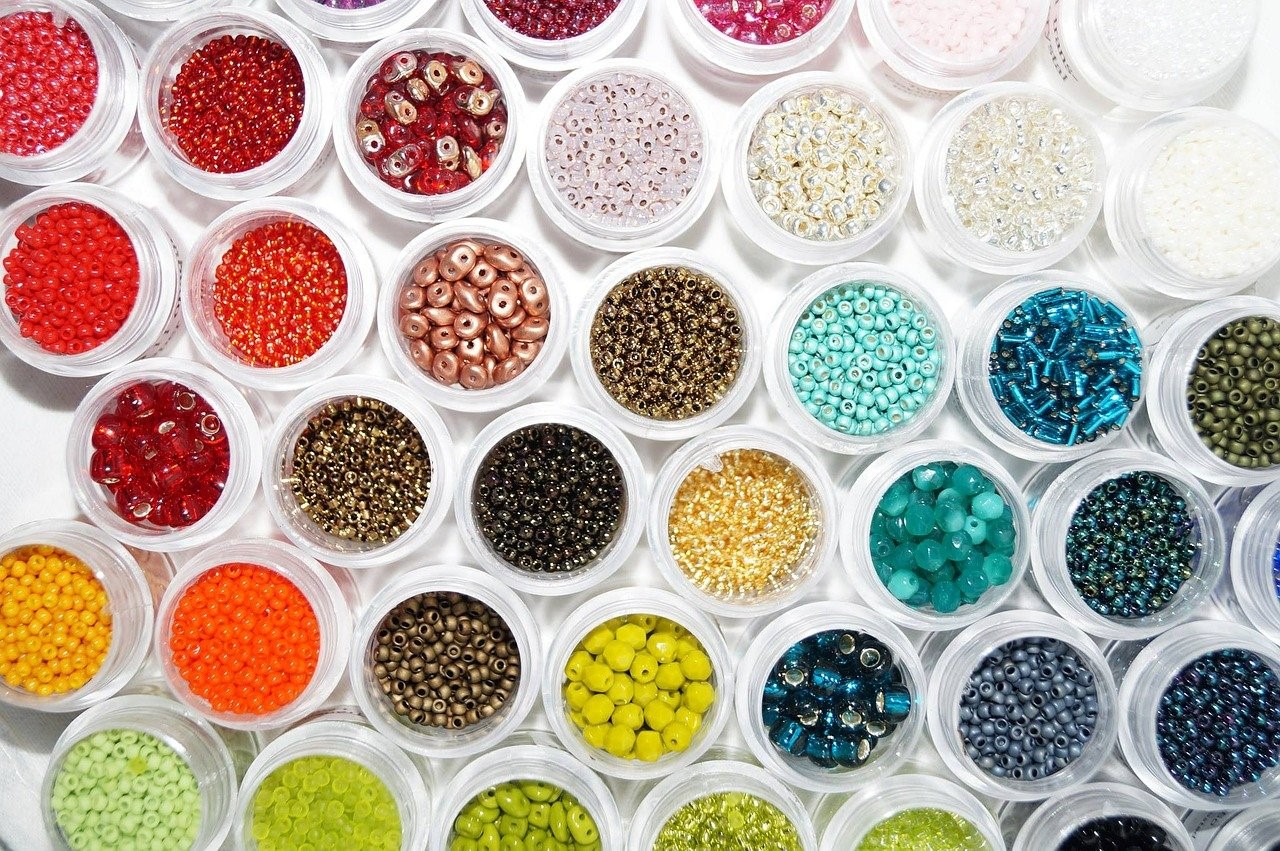 5-Summer-Color-Trends-to-Incorporate-into-Your-Jewelry-Creations