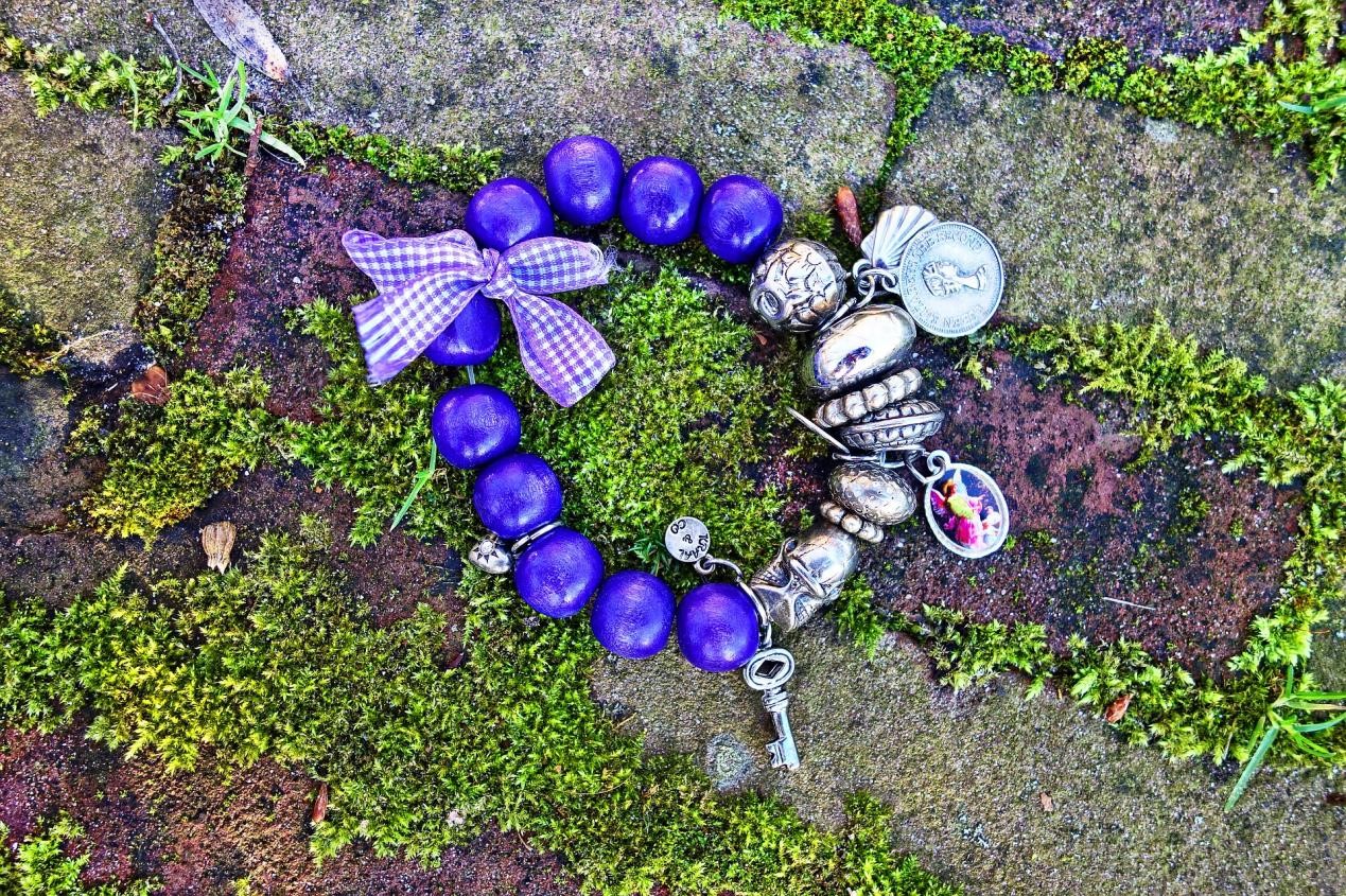 4-Reasons-Why-Charm-Bracelets-Still-Continue-to-“Charm”-Everyone