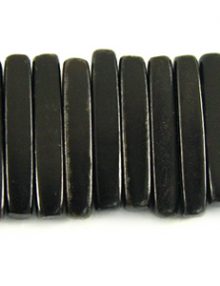 83682