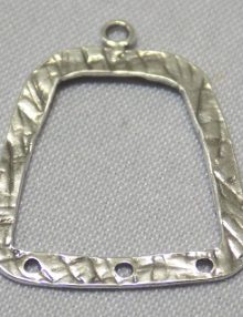 SSP0082ThreeHolePend